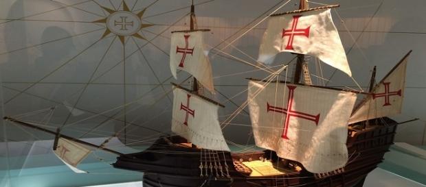 Maquete de Nau portuguesa do século XVI Maquete de Nau portuguesa do século XVI