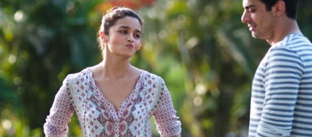Alia Bhatt and Fawad Khan in "Kapoor and Sons" Alia Bhatt and Fawad Khan in "Kapoor and Sons"