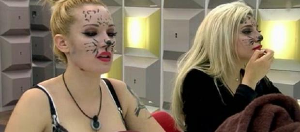 Belén y Charlotte, castigadas por el reality Belén y Charlotte, castigadas por el reality