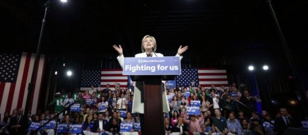 Clinton ante sus seguidores en Florida Clinton ante sus seguidores en Florida
