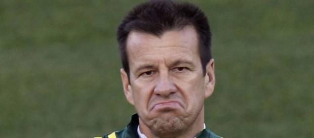 Dunga não tolera erros nem admite ser contrariado Dunga não tolera erros nem admite ser contrariado