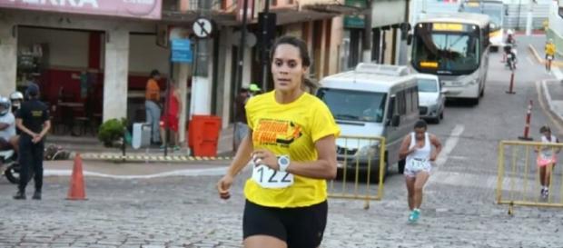 Flávia corre há 2 anos (Portal Antenados) Flávia corre há 2 anos (Portal Antenados)