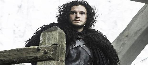 Kit Harington en el set de 'Juego de Tronos' Kit Harington en el set de 'Juego de Tronos'