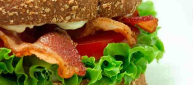Ricetta panini con tacchino e pancetta Ricetta panini con tacchino e pancetta