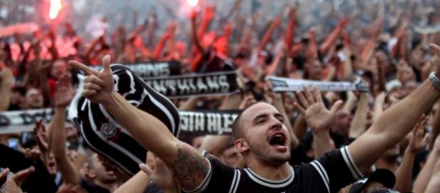 Torcida corintiana tem maior média de público no Paulistão Torcida corintiana tem maior média de público no Paulistão