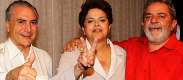 Michel Temer não desembarca do governo que ele afundou. Michel Temer não desembarca do governo que ele afundou.