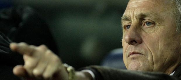 Johan Cruyff destacou-se ao serviço da 'laranja mecânica' e clubes como o Ajax e o Barça. Johan Cruyff destacou-se ao serviço da 'laranja mecânica' e clubes como o Ajax e o Barça.