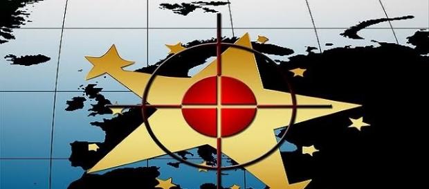 UE: asociación económica y política conformada por 28 naciones UE: asociación económica y política conformada por 28 naciones