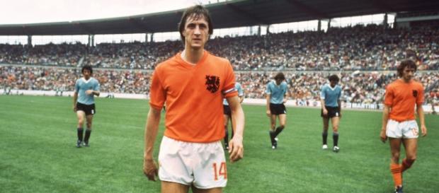 Johan Cruyff fue un visionario del futbol. Johan Cruyff fue un visionario del futbol.