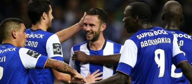 Layún é dos jogadores com mais assistências para golo na Europa Layún é dos jogadores com mais assistências para golo na Europa