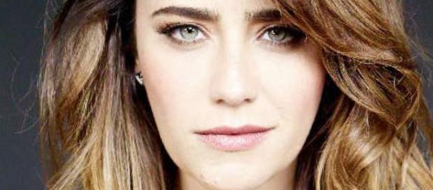 Fernanda Vasconcellos é Bruna em 'Haja Coração' Fernanda Vasconcellos é Bruna em 'Haja Coração'