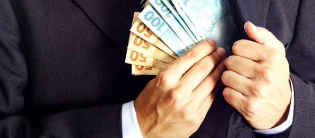 O PT não inventou a corrupção. O PT não inventou a corrupção.