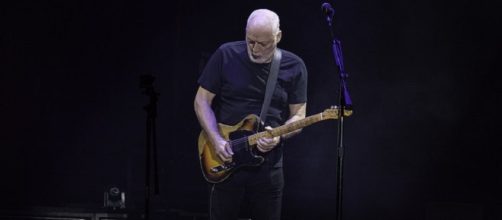 David Gilmour to light up Pompeii this summer