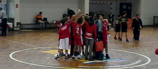 Equipa de Sub 16 do Vilafranquense com o seu treinador Jorge Barbosa Equipa de Sub 16 do Vilafranquense com o seu treinador Jorge Barbosa