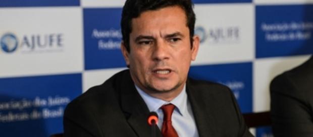 Sérgio Moro encaminhou ao STF a planilha da empreiteira Odebrecht (Foto: Divulgação) Sérgio Moro encaminhou ao STF a planilha da empreiteira Odebrecht (Foto: Divulgação)