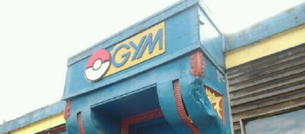 Los gimnasios serán controlados por uno de los 3 equipos del juego Los gimnasios serán controlados por uno de los 3 equipos del juego