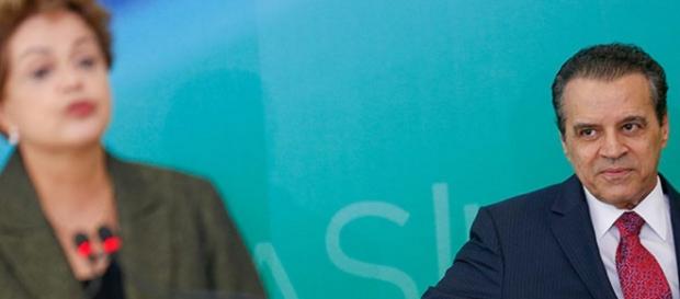 Ministro assumiu o cargo em abril de 2015 Ministro assumiu o cargo em abril de 2015