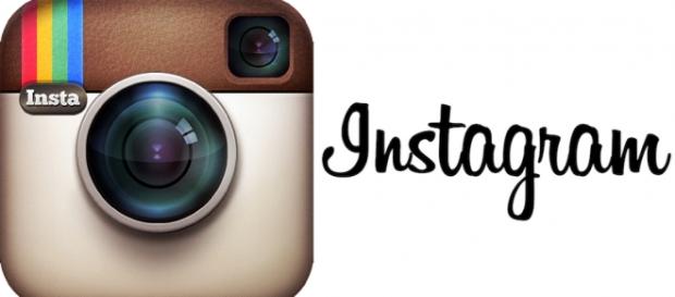O Instagram foi comprado pelo Facebook em 2012. O Instagram foi comprado pelo Facebook em 2012.