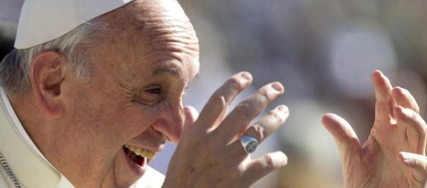 Papa Francisco condenou ataques terroristas ao redor do mundo Papa Francisco condenou ataques terroristas ao redor do mundo