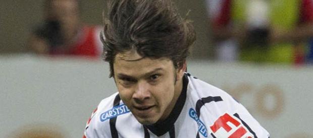 Romero realizou 60 partidas e anotou 11 gols pelo Corinthians Romero realizou 60 partidas e anotou 11 gols pelo Corinthians