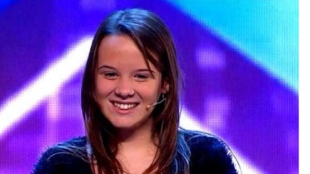 Chiara Perreca incanta con un monologo a Peppino Impastato