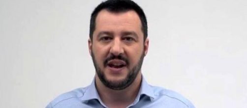 La lega di Salvini: Renzi se ne va o flessibilità