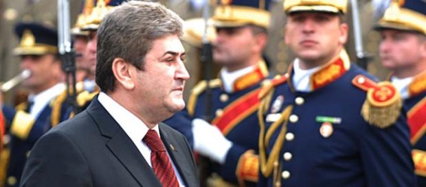 Generalul Oprea a demisionat din fruntea UNPR Generalul Oprea a demisionat din fruntea UNPR