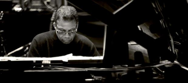 Herbie Hancock integrou o quinteto de Miles Davis Herbie Hancock integrou o quinteto de Miles Davis