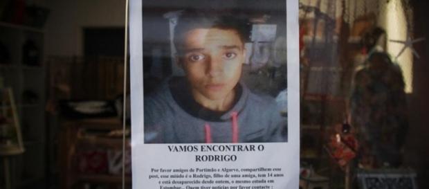 Rodrigo, o jovem de 15 anos encontrado morto. Rodrigo, o jovem de 15 anos encontrado morto.