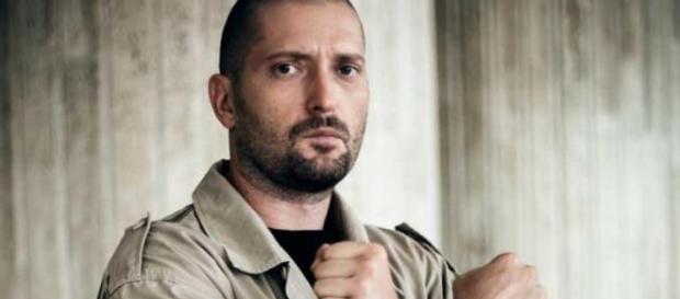 Cheloo de la Paraziții audiat de procurori Cheloo de la Paraziții audiat de procurori