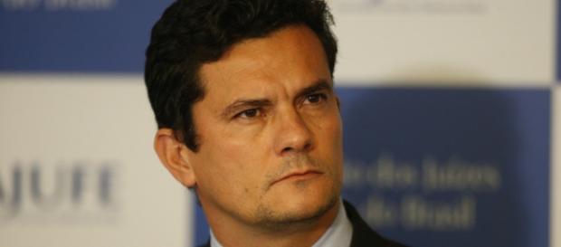 Sergio Moro clama pela mobilização da sociedade contra corripção Sergio Moro clama pela mobilização da sociedade contra corripção