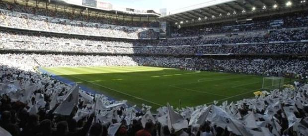 Animación en el Santiago Bernabéu Animación en el Santiago Bernabéu