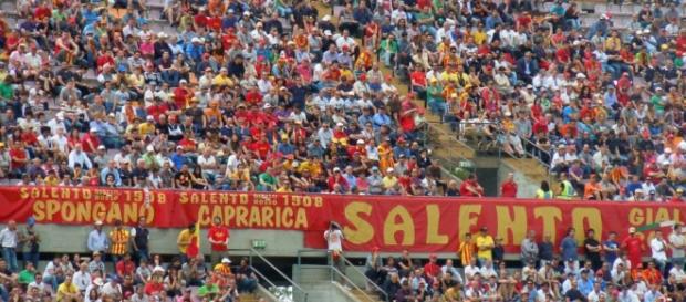 Si prevedono tanti spettatori per Lecce- Matera. Si prevedono tanti spettatori per Lecce- Matera.