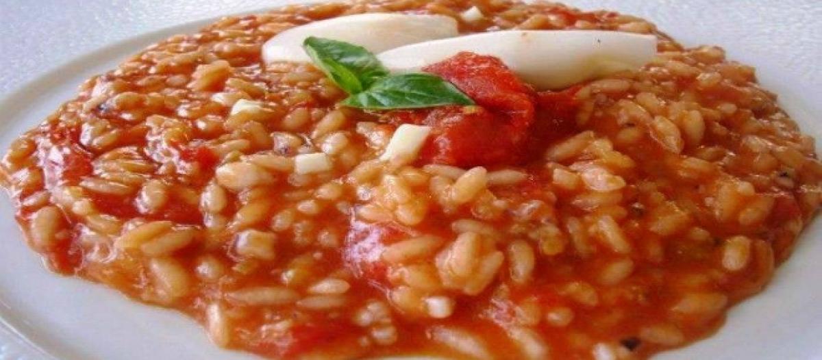 Risotto Con Pomodoro Funghi E Salsiccia