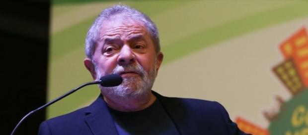 Ex presidente Lula em um evento Ex presidente Lula em um evento
