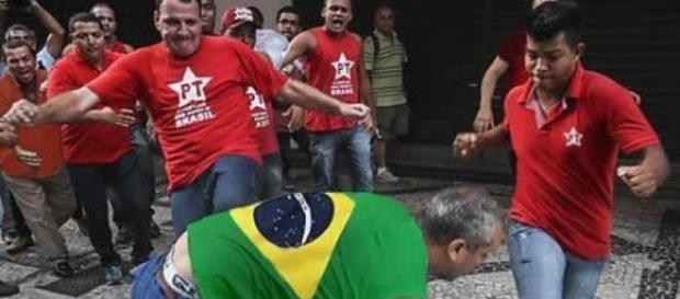 Manifestações petistas têm histórico de confusões Manifestações petistas têm histórico de confusões