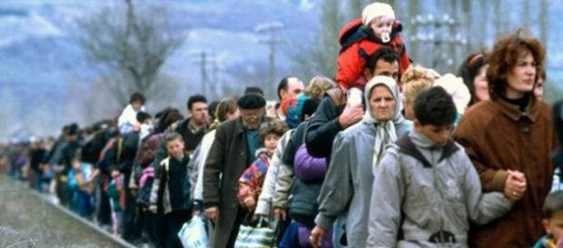 Uchodźcy nadal zmierzają do Europy Uchodźcy nadal zmierzają do Europy
