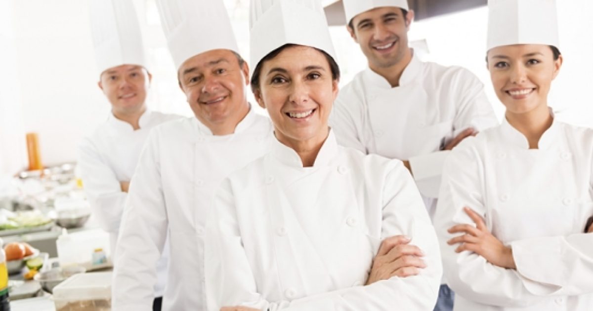 Concorso cuoco e offerte di lavoro ristorazione alberghiera stagione estiva 2016