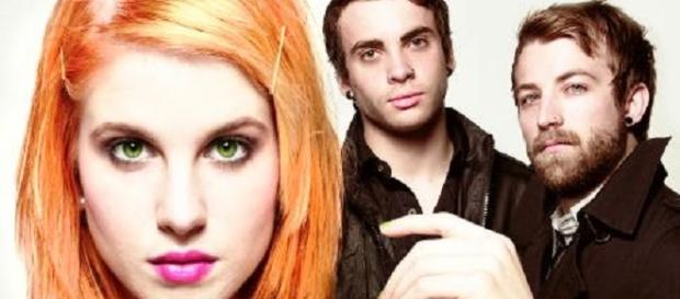 Paramore no lo anda pasando bien Paramore no lo anda pasando bien