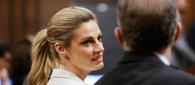 Erin Andrews, jornalista da Fox, filmada sem roupa Erin Andrews, jornalista da Fox, filmada sem roupa