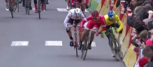 Il contatto tra Bouhanni e Matthews