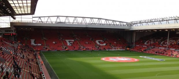 Anfield Road recebe um duelo histórico Anfield Road recebe um duelo histórico