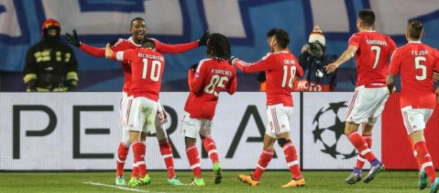 Gaitán e Talisca, os autores dos golos. Gaitán e Talisca, os autores dos golos.
