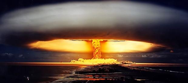 Holocaustul nuclear ne ameninţă din nou Holocaustul nuclear ne ameninţă din nou