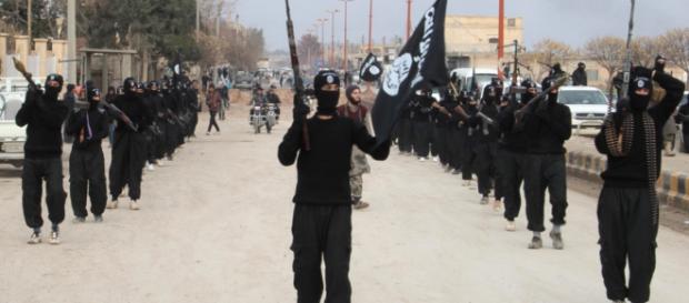 La Gran Bretagna lancia l'allerta sull'Isis La Gran Bretagna lancia l'allerta sull'Isis
