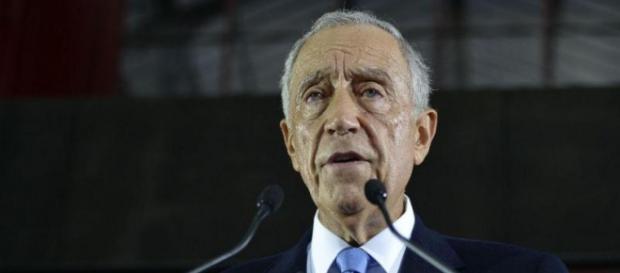 Marcelo Rebelo de Sousa toma o poder Marcelo Rebelo de Sousa toma o poder