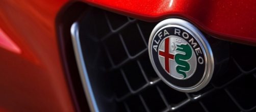Alfa Romeo Stelvio: prime foto spia del Suv sul web