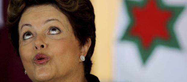 Dilma paga R$ 1 milhão para quem apoiá-la Dilma paga R$ 1 milhão para quem apoiá-la