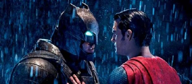 La película de Detective Comics y Warner Bross continúa a paso firme, logrando una nueva marca en Estados Unidos y España La película de Detective Comics y Warner Bross continúa a paso firme, logrando una nueva marca en Estados Unidos y España