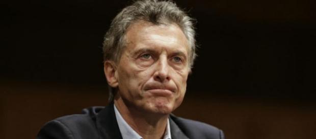 Apurado en enlodar más a CFK sin pruebas cuando los "Papers" verifican sus delitos en paraísos fiscales fiscales Apurado en enlodar más a CFK sin pruebas cuando los "Papers" verifican sus delitos en paraísos fiscales fiscales